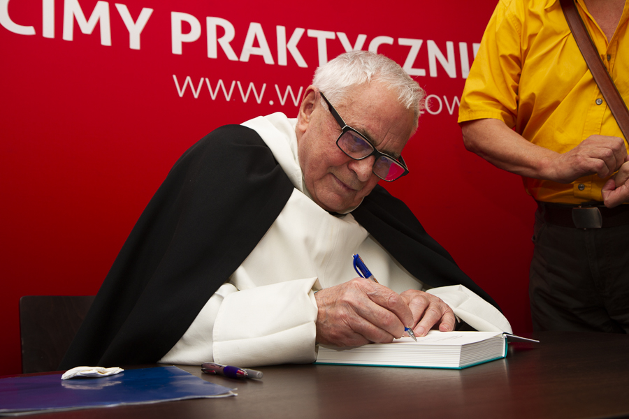 Ojciec Ludwik Wiśniewski w rozmowie o Kościele i Polsce