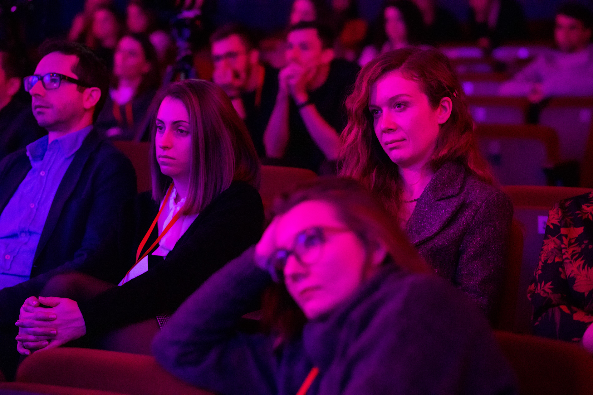 Widzowie w trakcie wystąpień prelegentów podczas wydarzenia TEDx Rzeszów Countdown WSIiZ