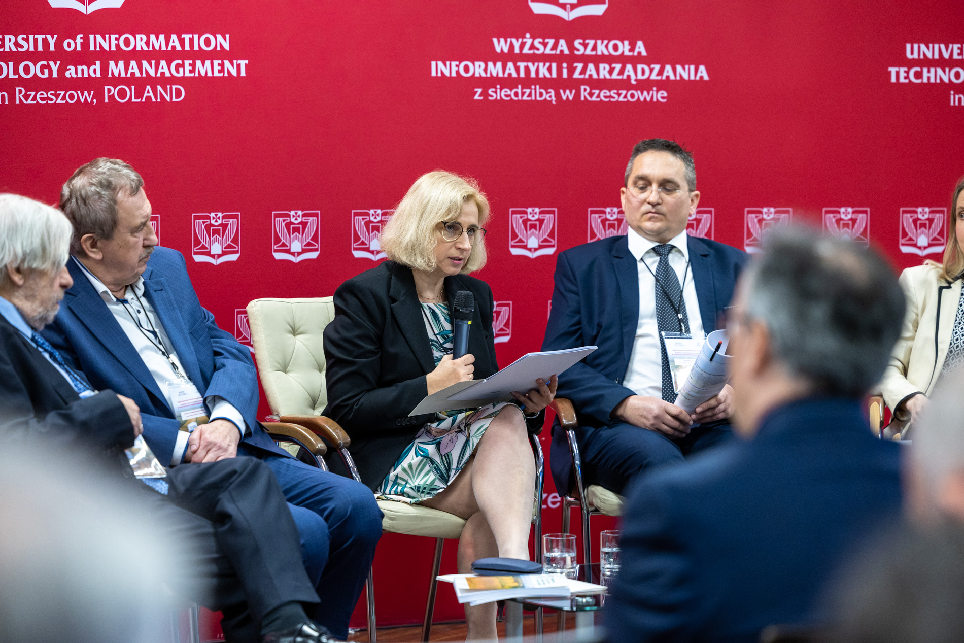 Debata zaproszonych gości podczas Ogólnopolskiej Konferencji Naukowej „Perspektywy rozwoju polskiej wsi w kontekście zrównoważonego rozwoju”