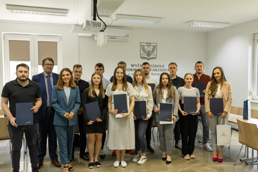 Studenci WSIiZ uzyskali prestiżowe certyfikaty TÜV NORD