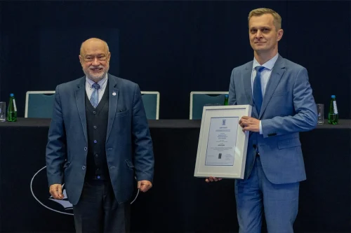 As the first non-public university in Poland, we received the Certificate of Excellence in Education from the Polish Accreditation Committee