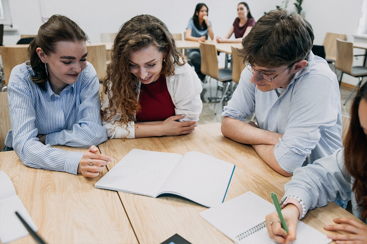Studenci Analityki biznesowej i Big Data II stopnia we WSIiZ w Rzeszowie