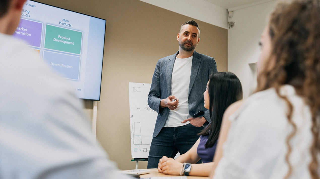 Global Management and Strategy - Expert Opinion