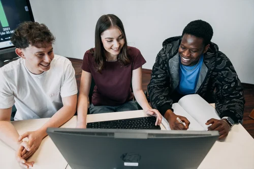 Studenci Manager cyberbezpieczeństwa I stopnia we WSIiZ w Rzeszowie