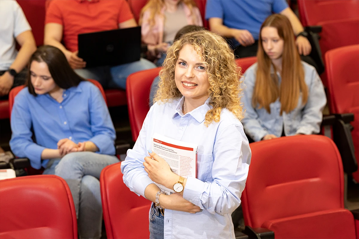Studentka Zrównoważonego rozwoju w gospodarce II stopnia we WSIiZ w Rzeszowie