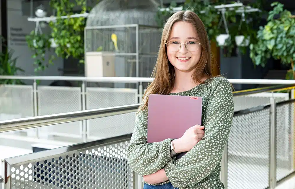 Studentka kierunku Marketing i nowe media I stopnia we WSIiZ w Rzeszowie