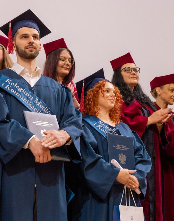 Graduacja 2025! Ponad 700 absolwentów WSIiZ!