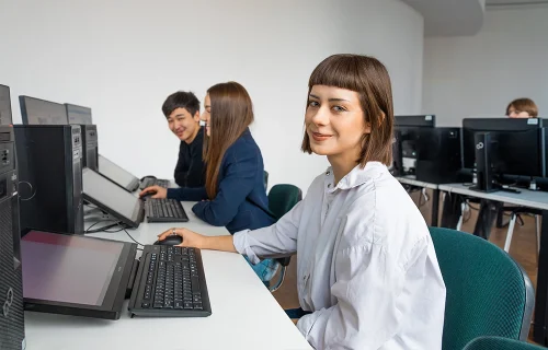 Grafika komputerowa i produkcja multimedialna