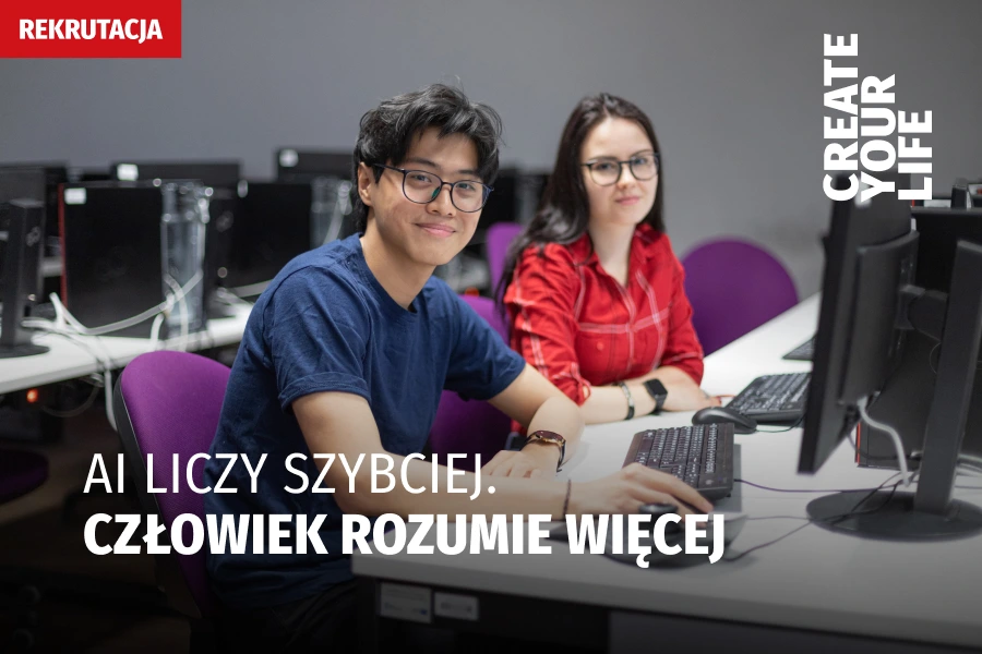 Studenci WSIiZ w trakcie zajęć z analityki