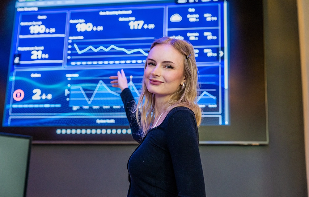 Studentka kierunku Analityka biznesowa i Big Data II stopnia we WSIiZ w Rzeszowie