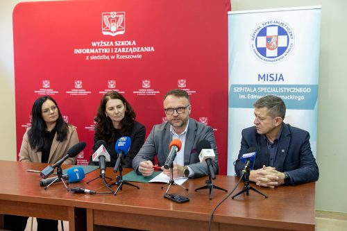 Podpisanie umowy między WSIiZ i Szpitalem Specjalistycznym w Mielcu