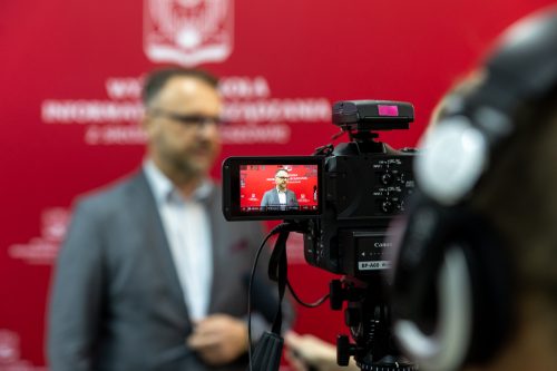 Podpisanie umowy między WSIiZ i Szpitalem Specjalistycznym w Mielcu